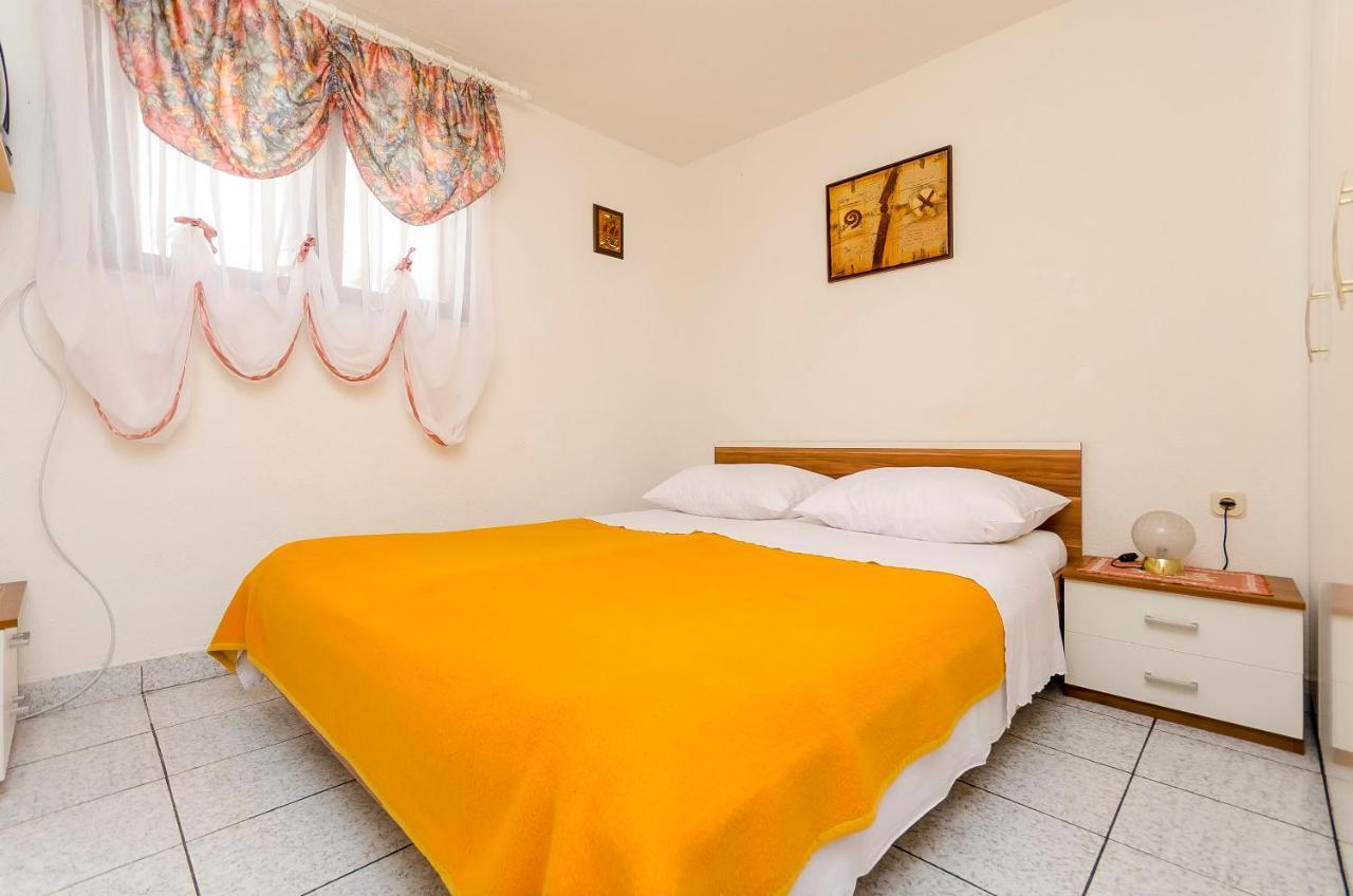 Apartments Marijana Trogir Exterior foto